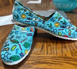 Groove Bags Science Themed Slip-On Shoes Size 11.5W Blue Canvas